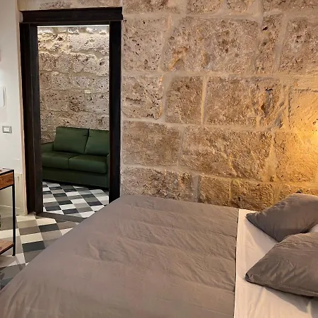 Sikelikos 아파트 노토