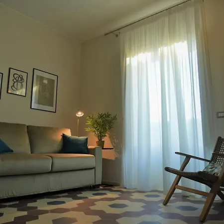 Sikelikos Apartmán *